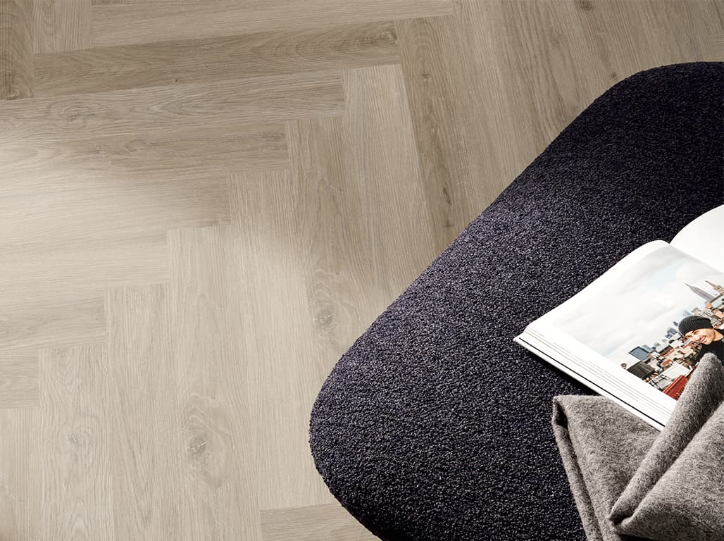 LVT Boden in Holzoptik hell